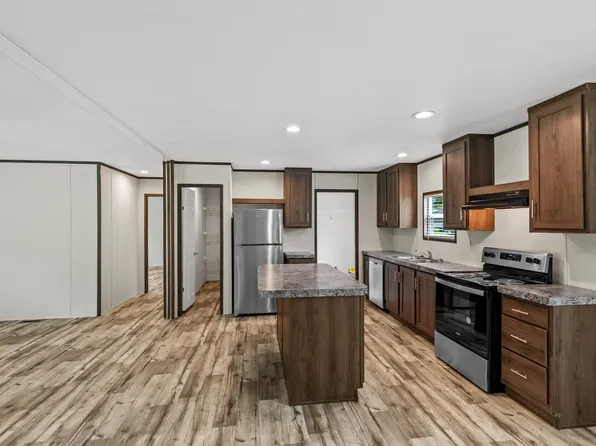 6201 W Bert Kouns Industrial Loop #219, Shreveport, LA 71129