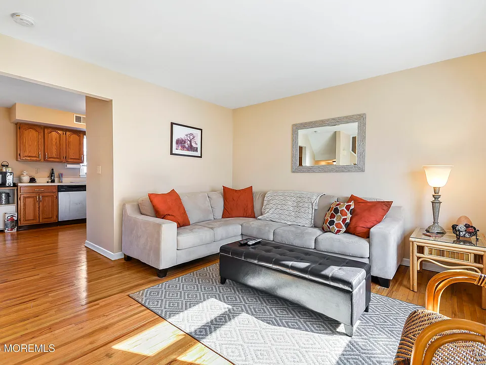 1001 Central Ave #5