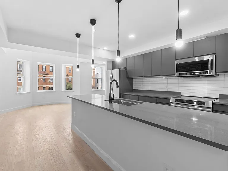 3607 13th St NW — Photo 34