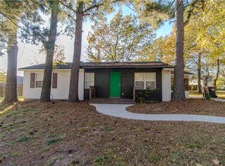 1760 Pine Woods Rd, Springdale, AR 72762