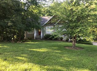 161 Wood Acre Dr, Mooresville, NC 28115