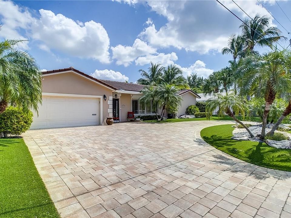 1st image of 3021 NE 46th Street