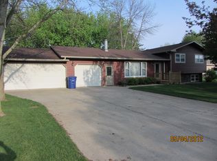 103 Washington Rd, Volga, SD 57071