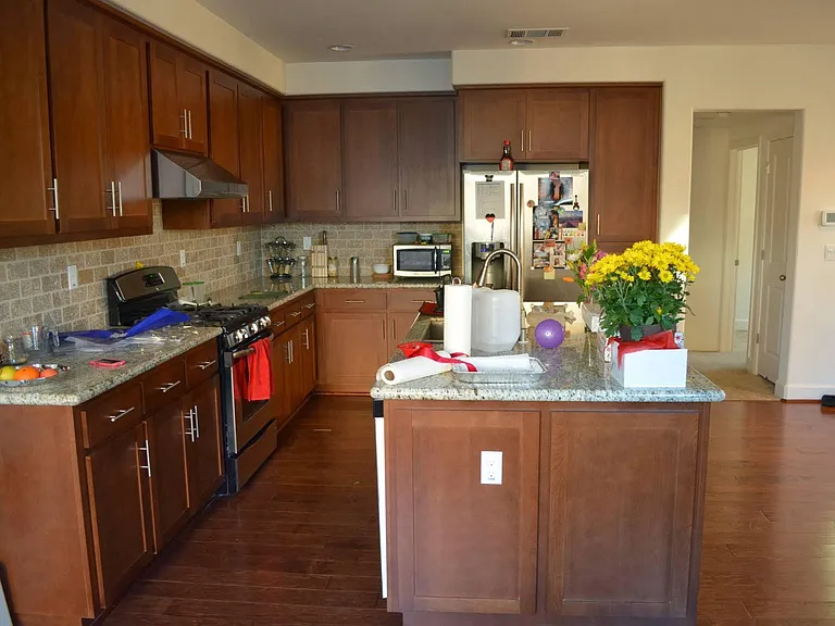 Kitchen with appliances