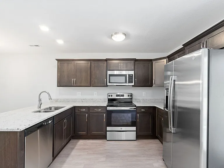 2299 Raleigh Ct #B — Photo 3