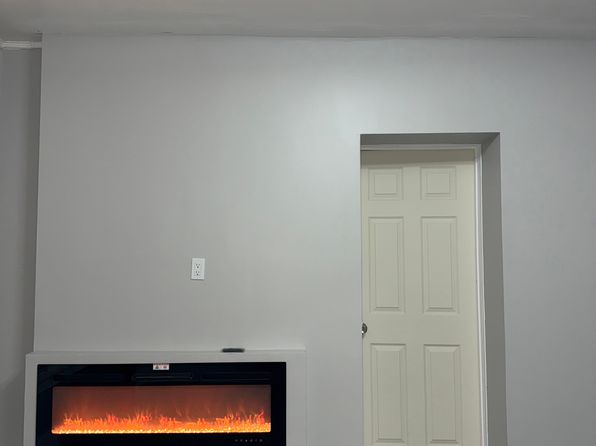 205 Elmer Ave FLOOR 1
