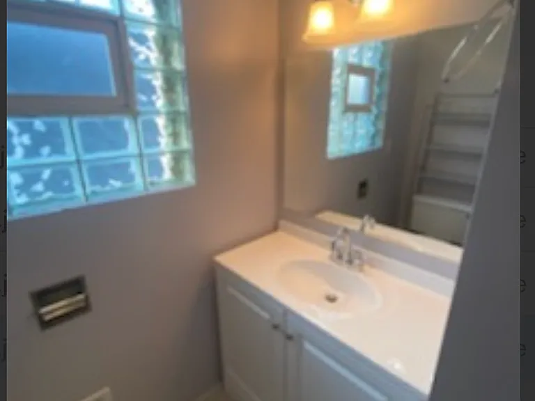 5705 N Keystone Ave — Photo 9