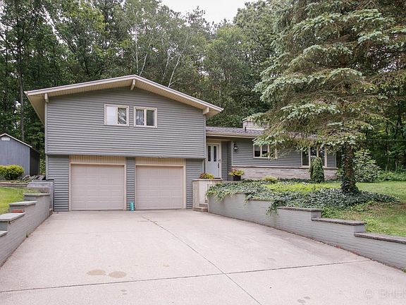 6736 springbrook lane-102