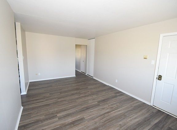2nd image of 4951 W 82nd Ct #A-d