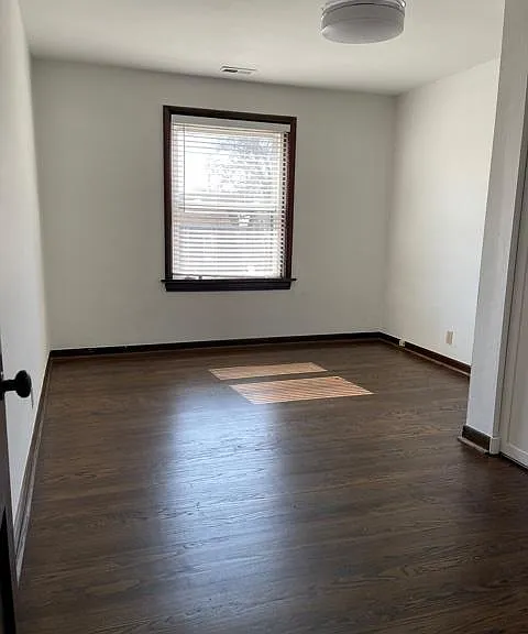 5824 Nottingham Ave #2W — Photo 9