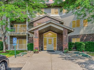 18400 Euclid St APT 165, Farmington, MN 55024