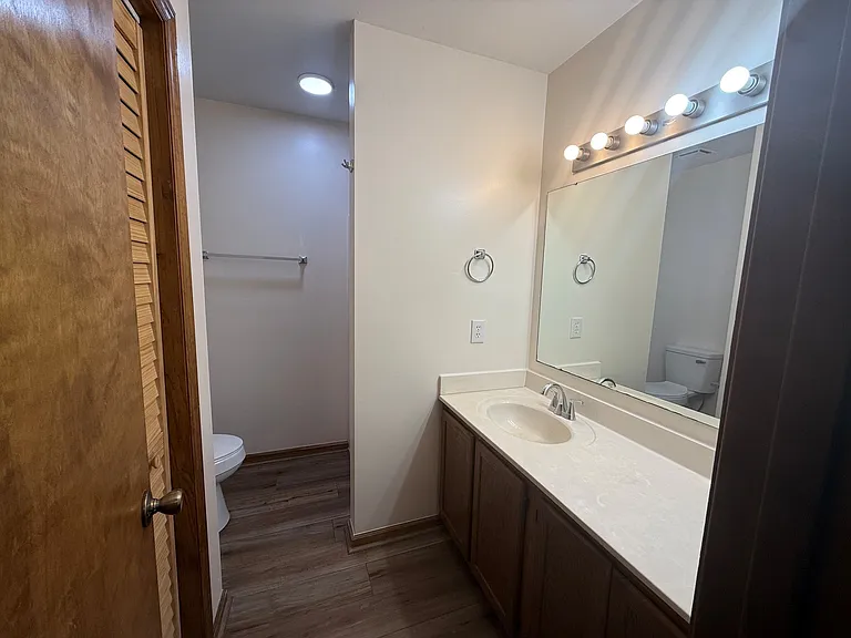 1282 Jaclyn Ln — Photo 5
