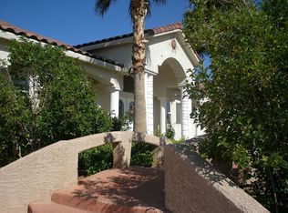 263 Clayton St, Las Vegas, NV 89110