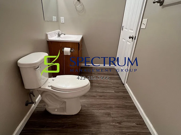 2054 Jonathon Dr — Photo 17