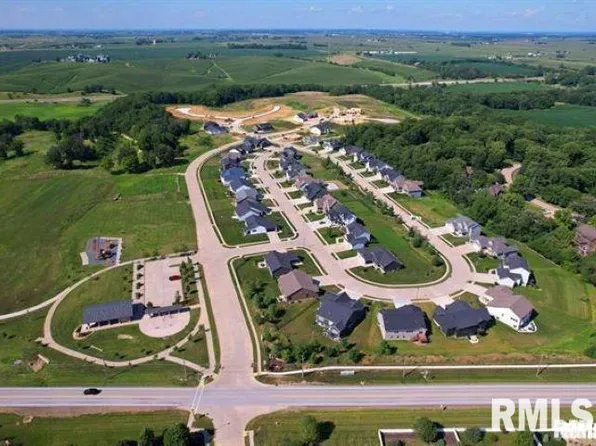 6708 Saint Marie Ct, Bettendorf, IA 52722