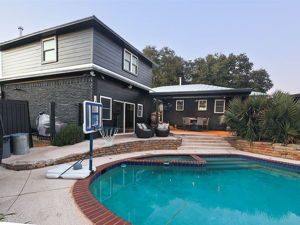 1st image of 10872 Caprock Cir
