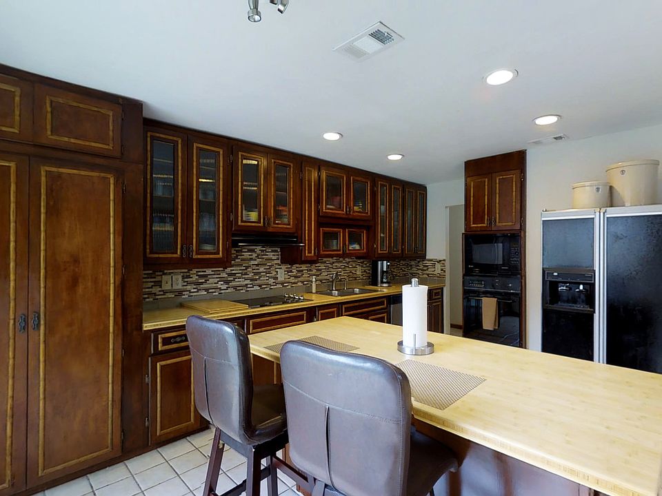 3542 Wellsprings Dr, San Antonio, TX 78230 Zillow
