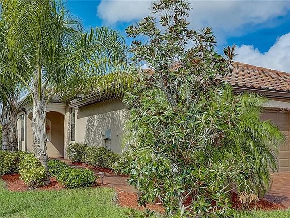 2nd image of 6646 Willowshire Way