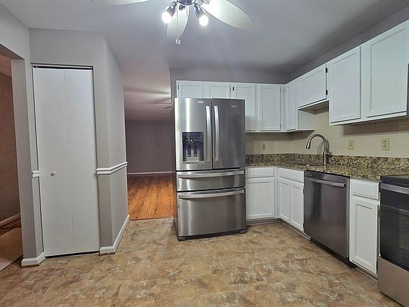 5th image of 16344 Taconic Cir