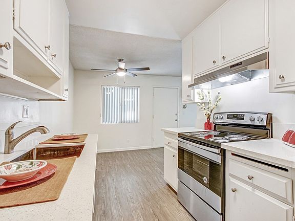 4th image of 8811 & 8825 Woodman Ave #5-24