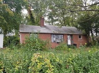 750 Harborview Rd, Mill Neck, NY 11765