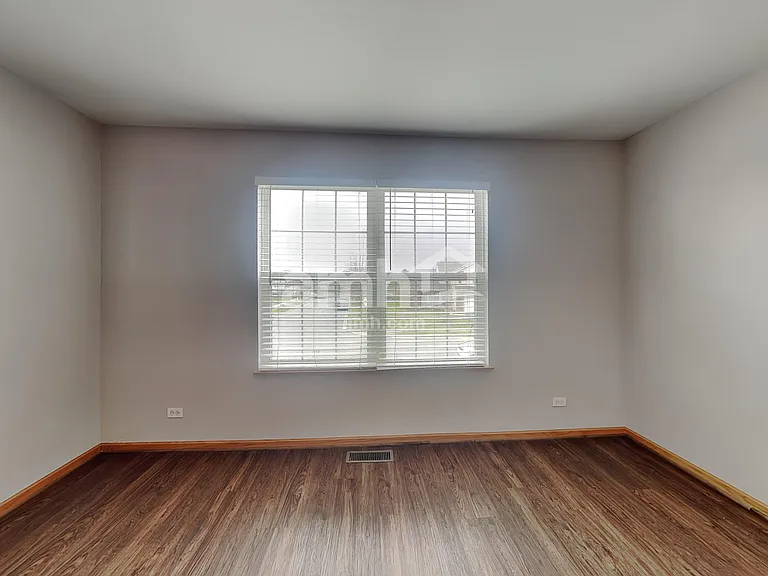 2818 Arches Dr — Photo 9