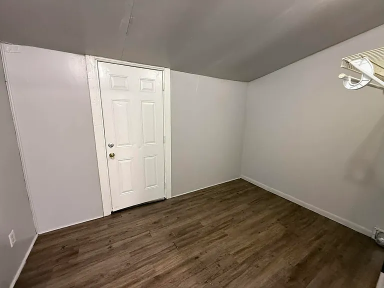 2025 Monta Ave — Photo 14