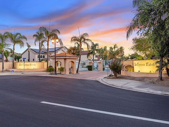 2nd image of 989 Laguna Dr