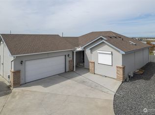 1442 S Division St, Moses Lake, WA 98837