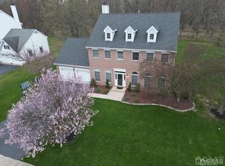 11 Tree Farm Rd, Monmouth Junction, NJ 08852