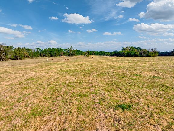 4th image of 1020 County Road 3070