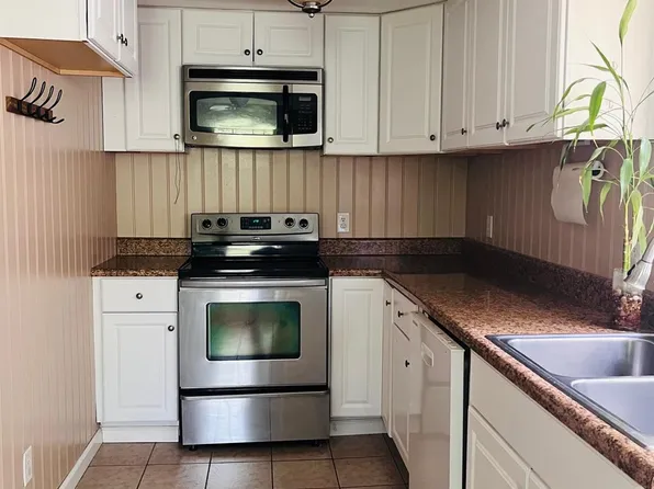 3232 Wilson Heights Dr, Hildebran, NC 28637