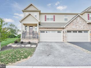 119 Crest Vw, Carlisle, PA 17013