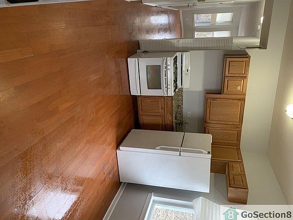 4th image of 5248 S Paulina St #3
