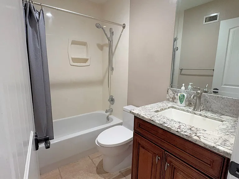 5418 Saratoga St — Photo 7
