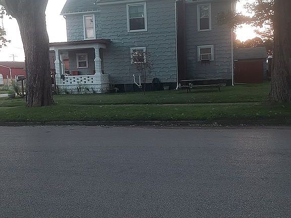 3rd image of 365 Buffalo St