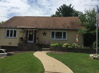 83 Evergreen Ter, Uniontown, PA 15401