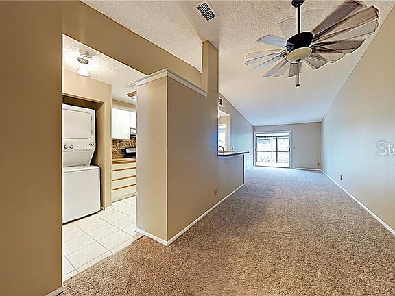 3rd image of 1405 Eagle Ln