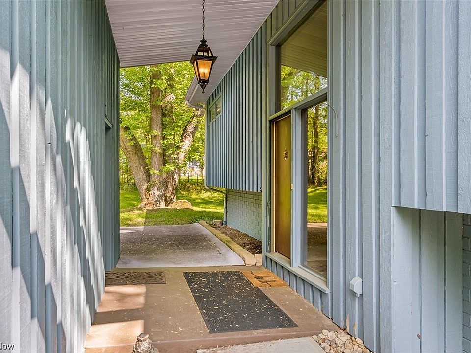 3823 Leewood Dr, Stow, OH 44224 Zillow