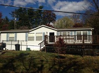 201 Gatchell St, Black Mountain, NC 28711