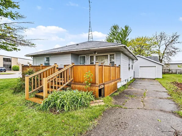 2537 Middlebury St, Elkhart, IN 46516