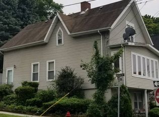 1644 1st St, Rensselaer, NY 12144