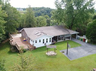 900 Williams Ave, Raceland, KY 41169