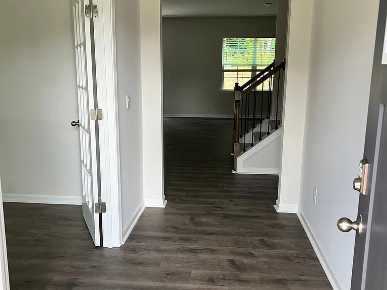 7014 Saddlebred Dr — Photo 2
