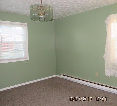 4th image of 303 Trigg St