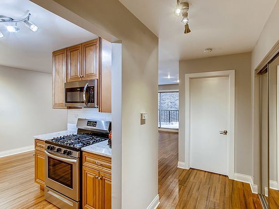 5th image of 8923 Knight Ave APT 205