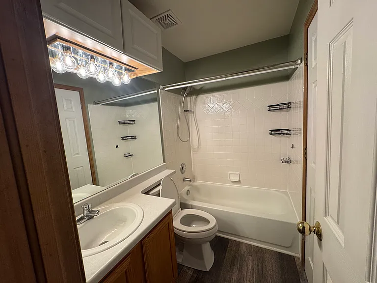 4723 Brant Rd — Photo 9