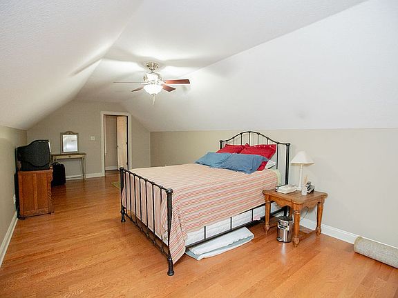 5th image of 108 Braswell Psge