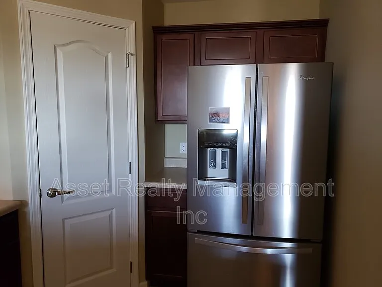 235 Stonefield Rd #1 — Photo 6