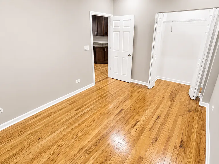 3 bed, 2.0 bath, 1250 sqft, $2,200 — Photo 5